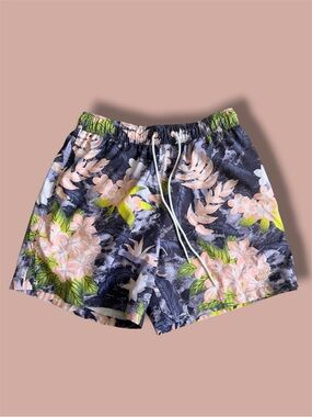New! Nike Mesh-Lined Swim Shorts in Navy, Pink & White